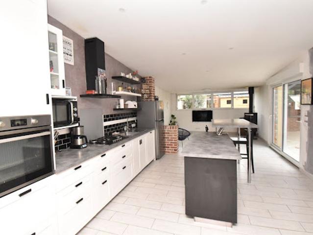 Vente Maison 8 pièces 126 m2 Caudry