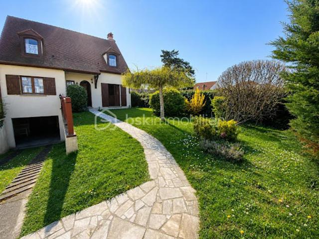 Vente Maison 8 pièces 126.48 m2 Coubron