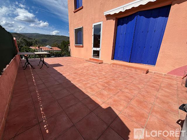 Vente Maison 8 pièces 120 m2 Ria Sirach