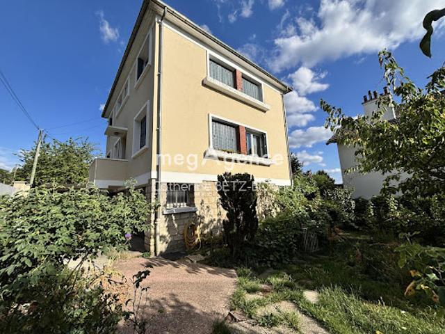 Vente Maison 8 pièces 121 m2 Saint Leu la Forêt