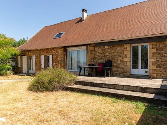 Vente Maison 8 pièces 122 m2 Anlhiac