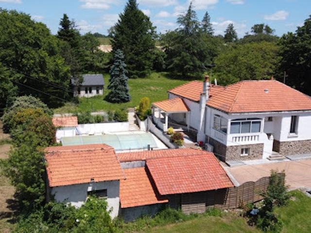 Vente Maison 8 pièces 123 m2 Dompierre les Eglises