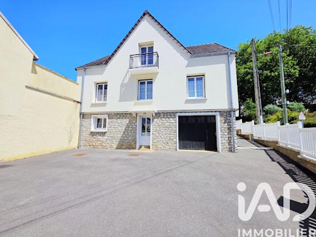 Vente Maison 8 pièces 135 m2 Bonneval