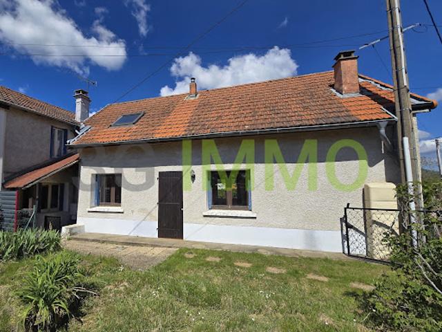 Vente Maison 8 pièces 135 m2 Le Mayet de Montagne