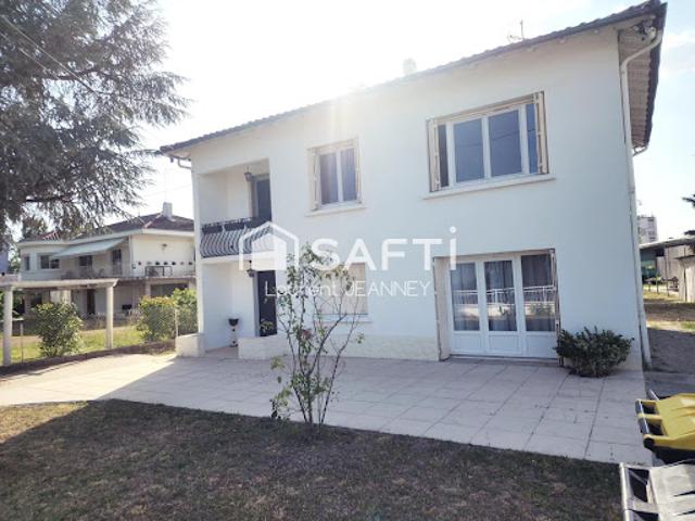 Vente Maison 8 pièces 136 m2 Agen