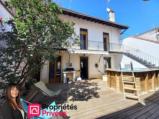 Vente Maison 8 pièces 137 m2 Le Coteau