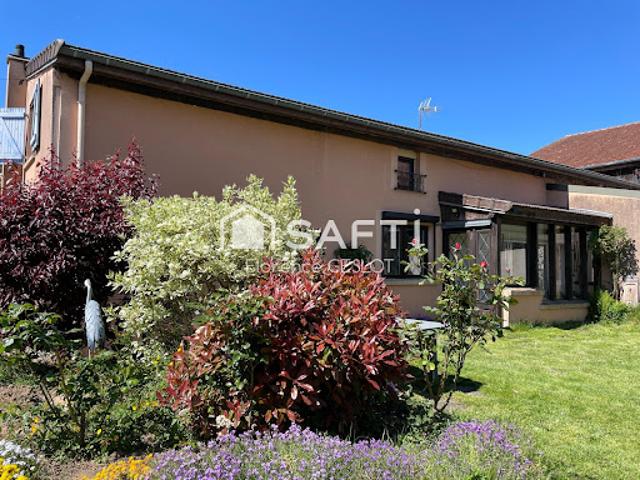 Vente Maison 8 pièces 138 m2 Bullion