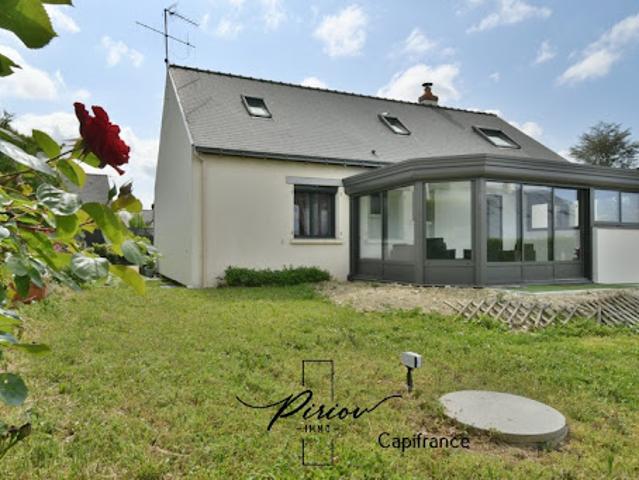 Vente Maison 8 pièces 139 m2 Distré