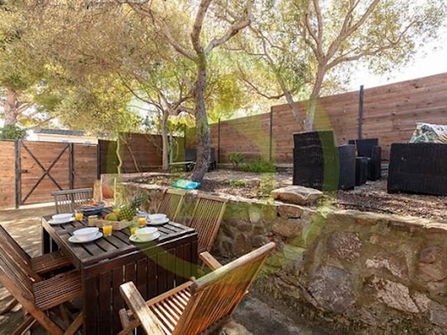 Vente Maison 8 pièces 130 m2 Hyeres