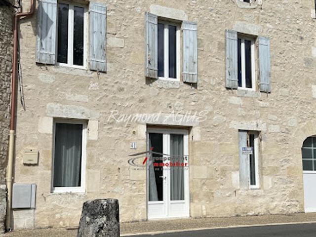 Vente Maison 8 pièces 132 m2 Vélines