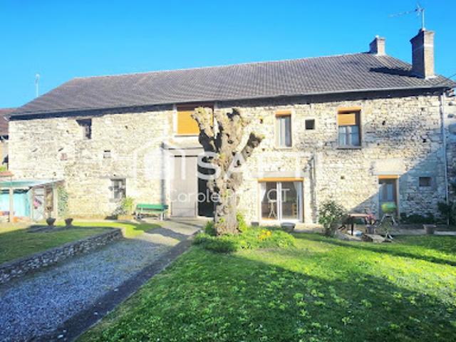 Vente Maison 8 pièces 133 m2 Gommecourt
