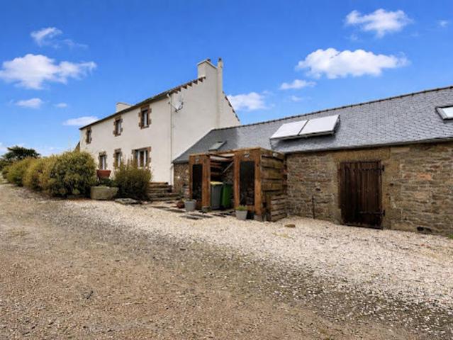 Vente Maison 8 pièces 254 m2 Plouarzel