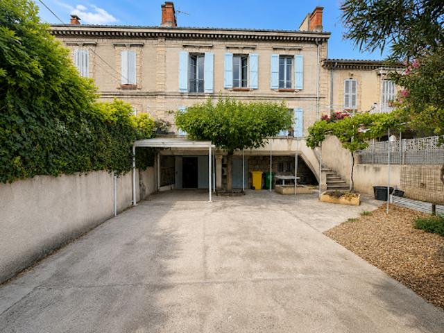 Vente Maison 8 pièces 145 m2 Avignon