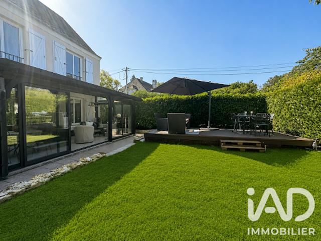 Vente Maison 8 pièces 145 m2 Villeneuve le Comte