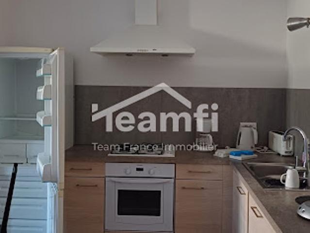 Vente Maison 8 pièces 145.2 m2 Berrias et Casteljau