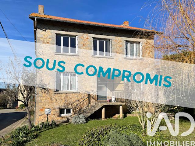 Vente Maison 8 pièces 148 m2 Anglars Saint Félix