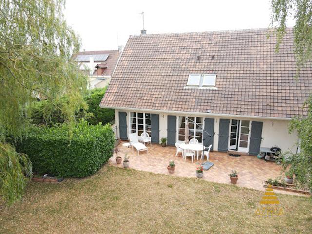 Vente Maison 8 pièces 148 m2 Cambrai