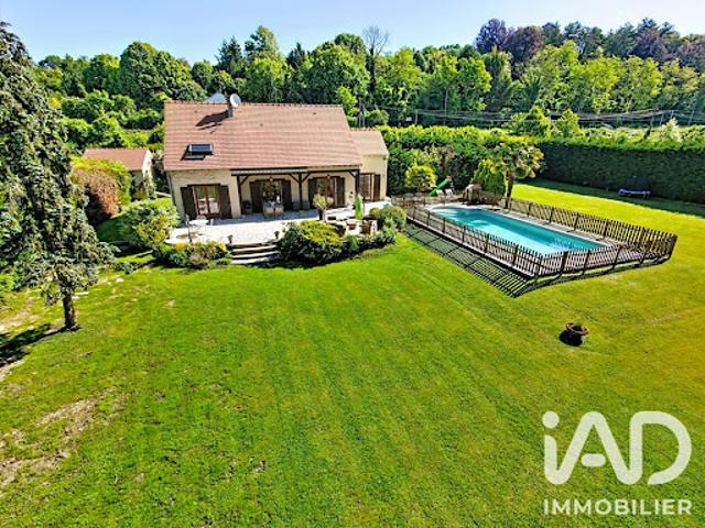 Vente Maison 8 pièces 148 m2 Crécy la Chapelle