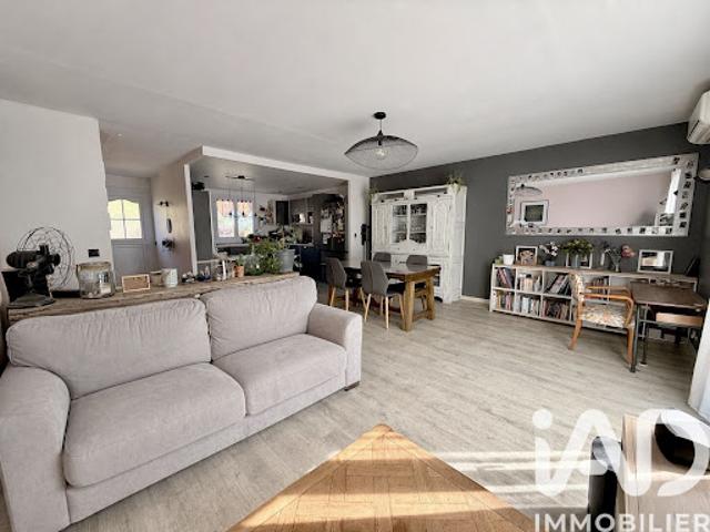 Vente Maison 8 pièces 148 m2 Saint Ouen en Brie