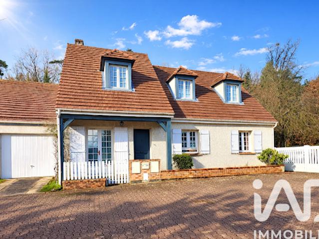 Vente Maison 8 pièces 149 m2 Saclas