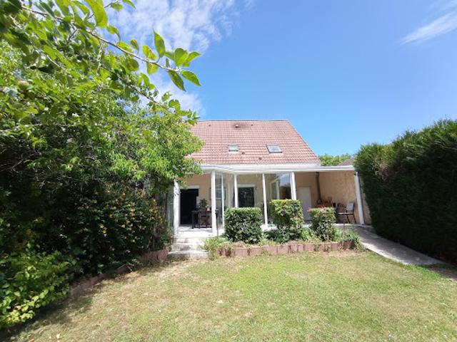 Vente Maison 8 pièces 140 m2 Briis sous Forges
