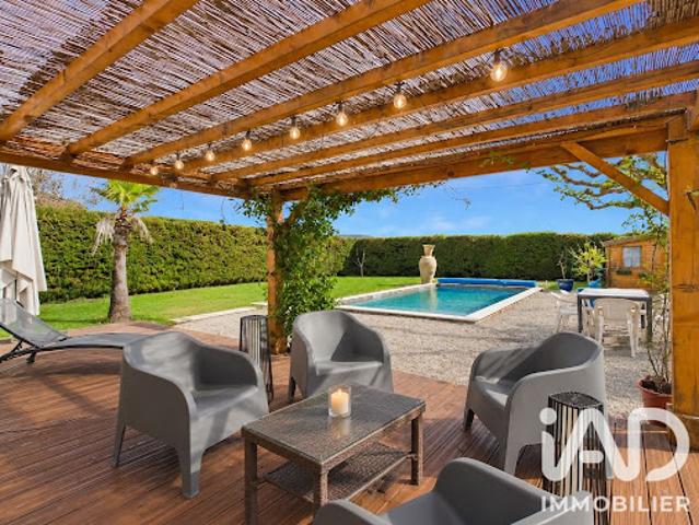 Vente Maison 8 pièces 140 m2 Fayence