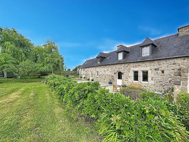 Vente Maison 8 pièces 140 m2 Ploubazlanec