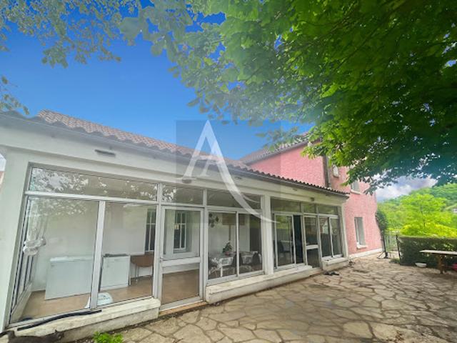 Vente Maison 8 pièces 140 m2 Soturac