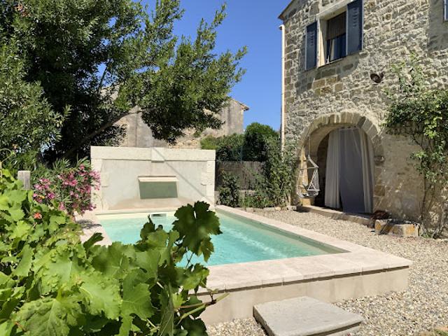 Vente Maison 8 pièces 140 m2 Uzès