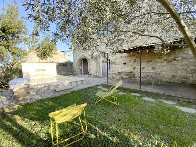Vente Maison 8 pièces 140 m2 Uzès