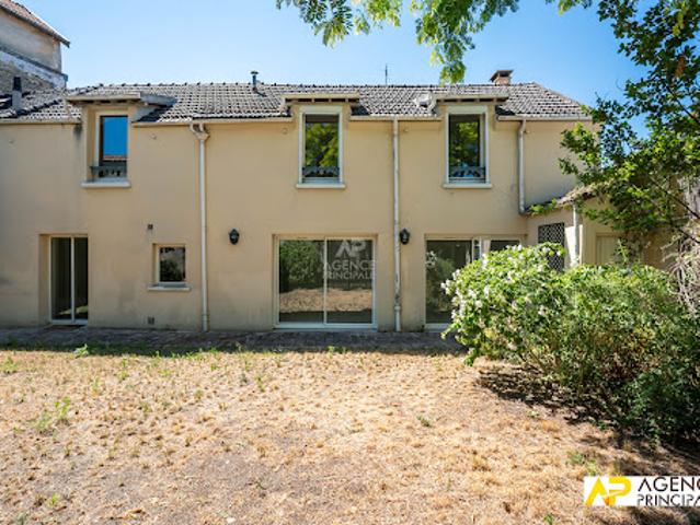 Vente Maison 8 pièces 140.3 m2 Le Mesnil le Roi