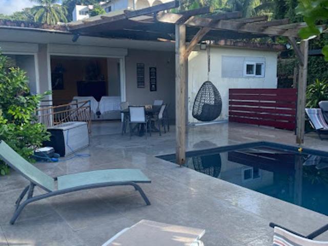 Vente Maison 8 pièces 143 m2 Fort de france