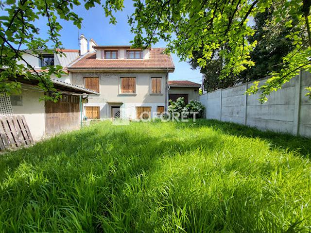 Vente Maison 8 pièces 143 m2 Rueil Malmaison