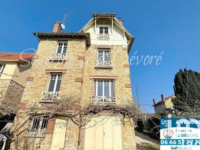 Vente Maison 8 pièces 143 m2 Saint Leu la Forêt