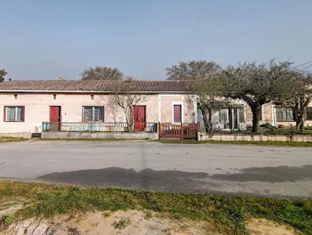 Vente Maison 8 pièces 155 m2 Montlieu la Garde