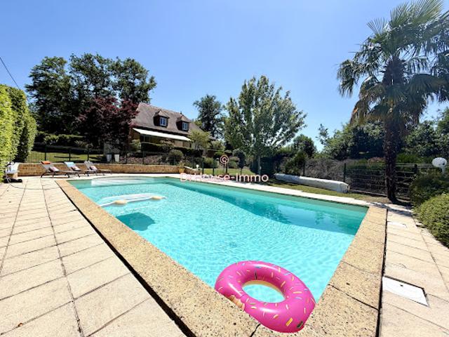 Vente Maison 8 pièces 142.72 m2 Cosnac