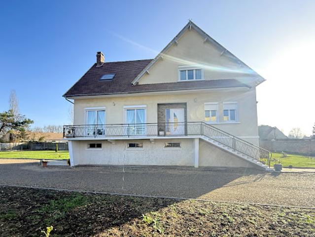 Vente Maison 8 pièces 155 m2 Longnes