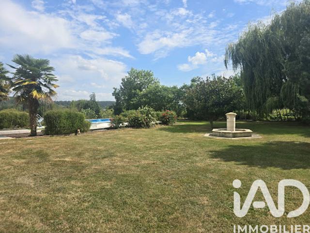Vente Maison 8 pièces 157 m2 Foulbec
