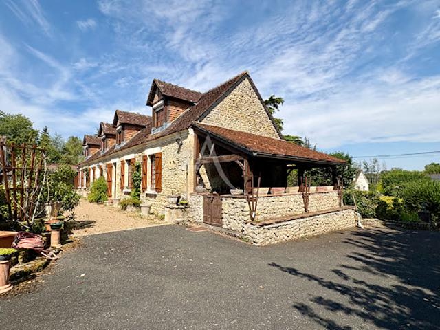 Vente Maison 8 pièces 158.9 m2 Saint Georges sur Cher