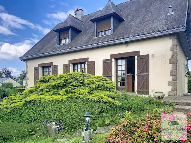 Vente Maison 8 pièces 150 m2 Maen Roch