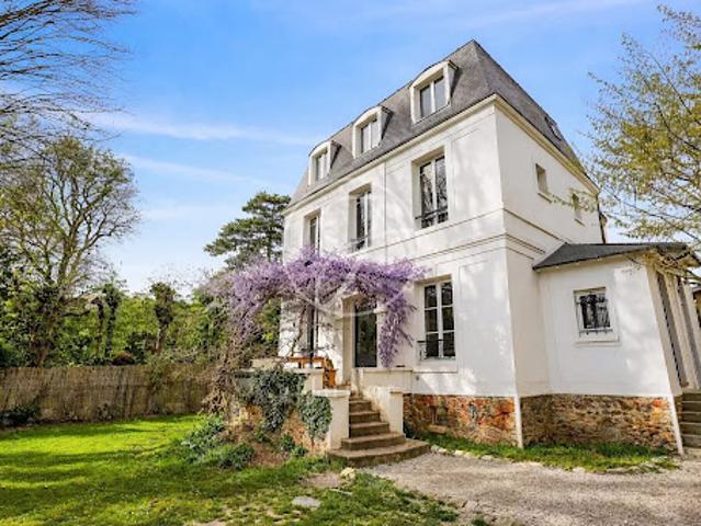 Vente Maison 8 pièces 147.26 m2 Le Vésinet