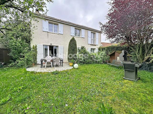 Vente Maison 8 pièces 150 m2 Vaureal