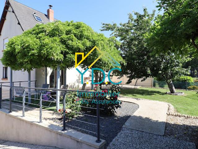 Vente Maison 8 pièces 150 m2 Yvetot
