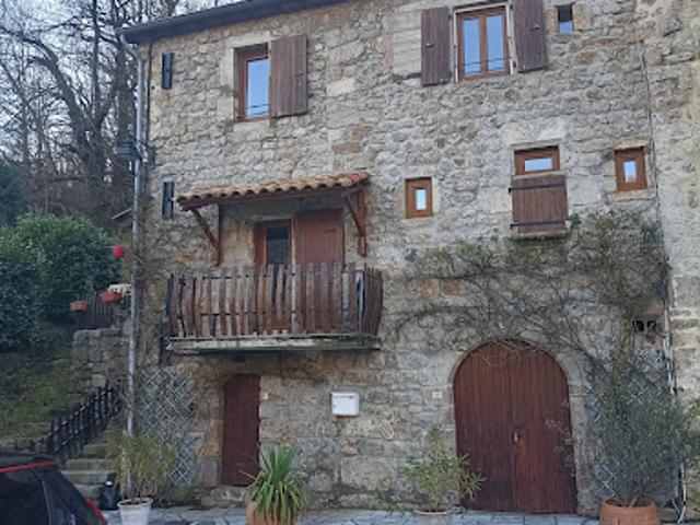 Vente Maison 8 pièces 151 m2 Montpezat sous Bauzon