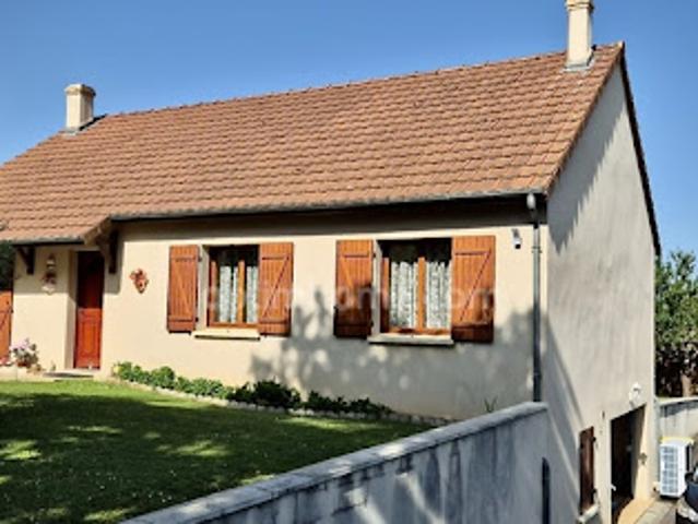 Vente Maison 8 pièces 152 m2 Bourges