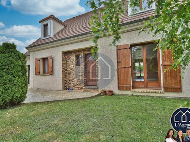 Vente Maison 8 pièces 152 m2 Epernon
