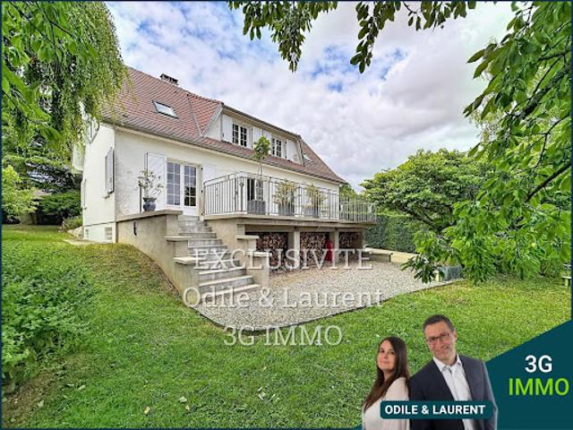 Vente Maison 8 pièces 153.6 m2 Bulles