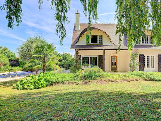 Vente Maison 8 pièces 164 m2 Chambourcy