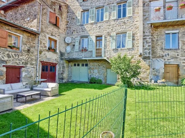Vente Maison 8 pièces 164 m2 Saint Jean Soleymieux