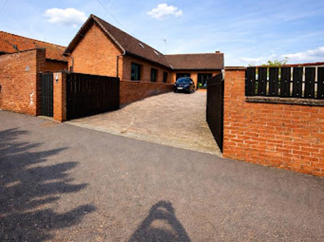 Vente Maison 8 pièces 164 m2 Solesmes